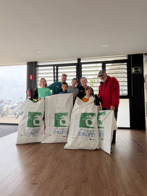 El Club Vela Blanes participa en la campaña europea “Let’s Clean Up Europe” con una acción de sensibilización ambiental.